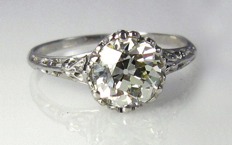 Précieux Conseils pour Transformer vos Bijoux en Diamants